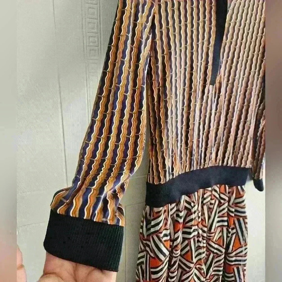 Diane Von Furstenberg Silk Knit Long Sleeve Navy Orange Cream Midi Dress Sz 4 - Picture 3 of 15